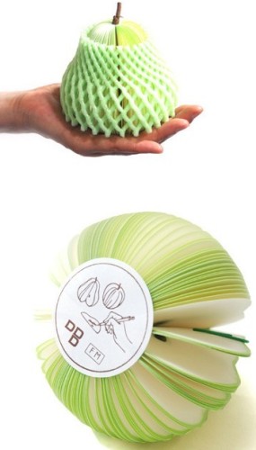 Тетрадка ябълка и круша